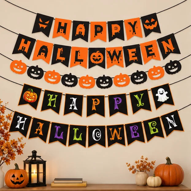 Happy Halloween Dekogirlande an einer hellen Wand