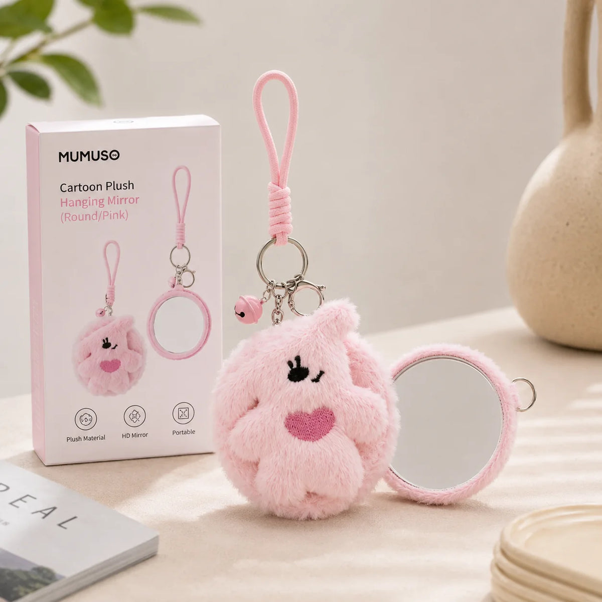 Runder Plüsch Anhängespiegel in Rosa mit Verpackung