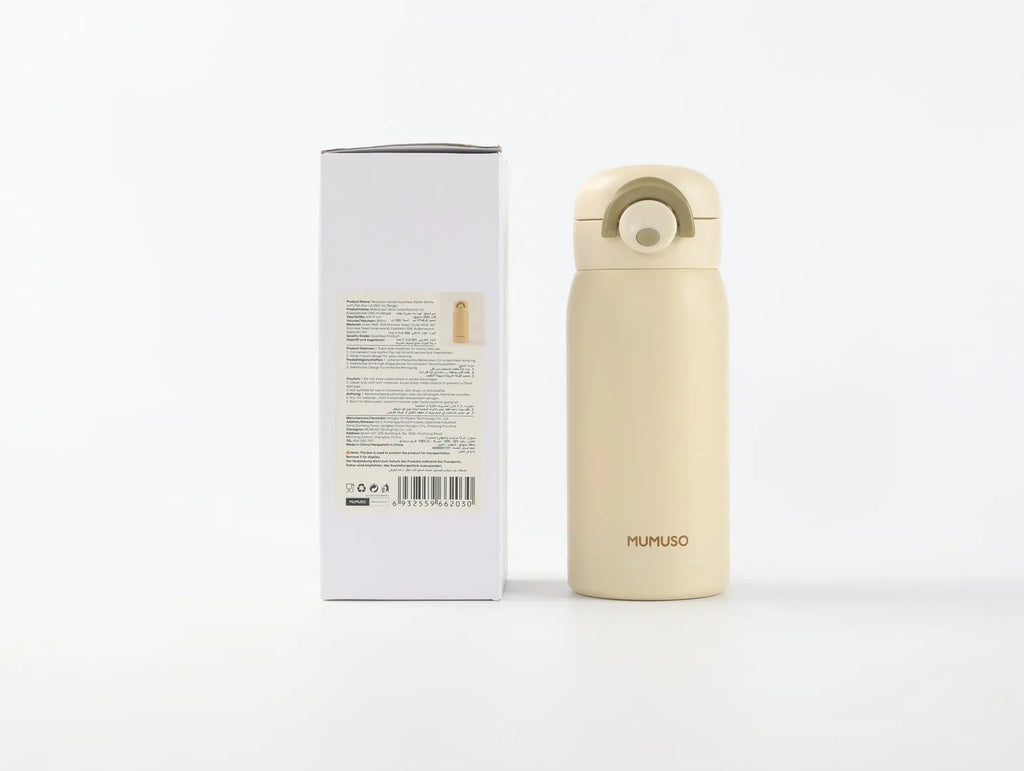 Verpackte Macaron Isolierflasche in Beige mit Produktinformationen