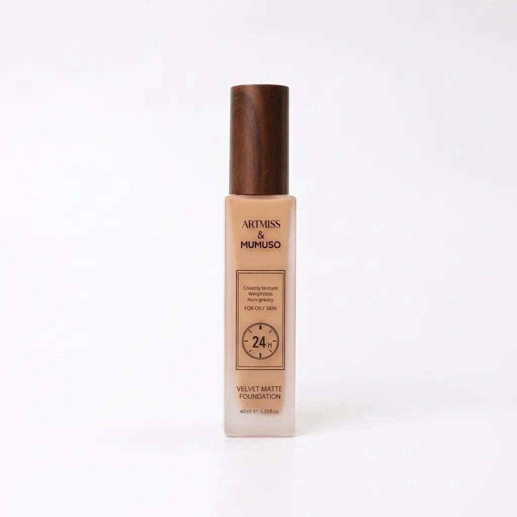 Oil-Control Full Coverage Liquid Foundation, 24h, 40ml, #05