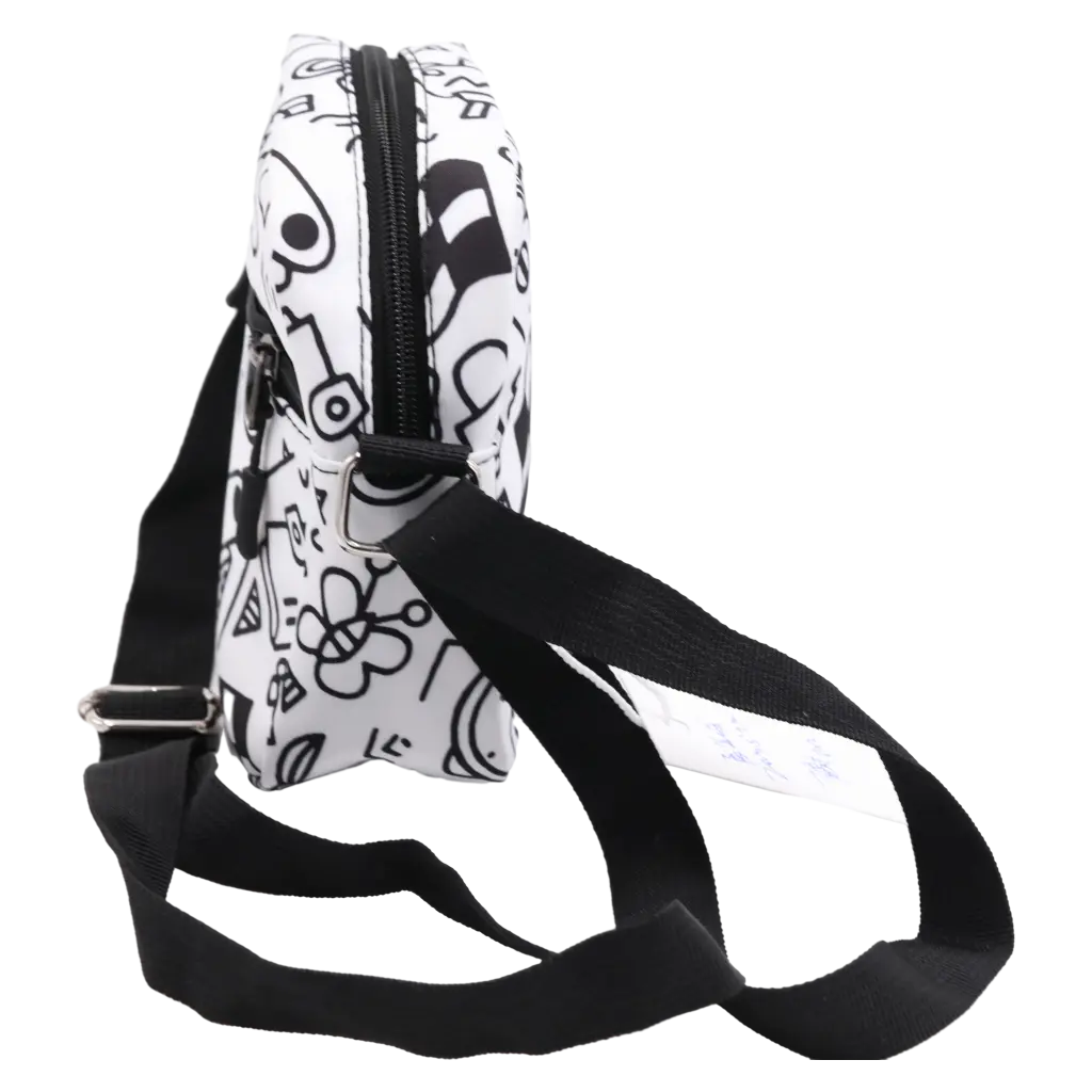 Crossbody Bag mit Graffiti-Design, kompakt (Schwarz/Weiß)