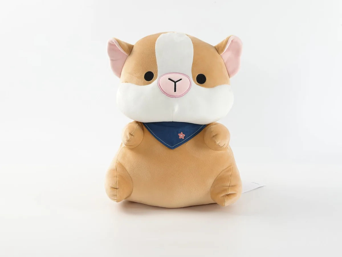 Khakifarbenes Meerschweinchen Kissen mit blauem Halstuch Vorderansicht