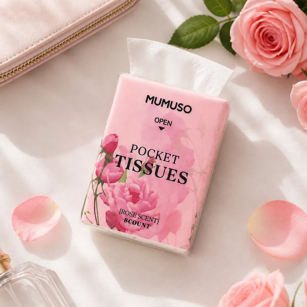 Geöffnete MUMUSO Taschentücherpackung mit Rosenmotiv
