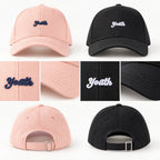 Detailansichten der rosa und schwarzen Baseballcap mit Stickerei und Verschluss